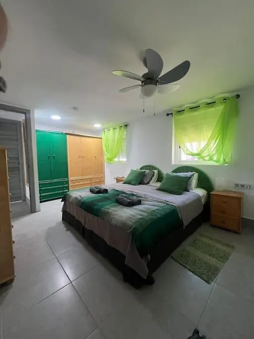 Verde - A Selfcatering Apartment With A Shared Hot Tub & Pool In Rambla De Oria
