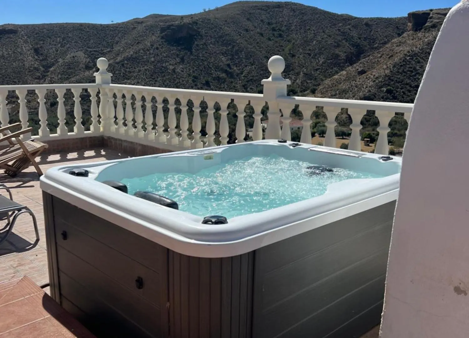 Verde - A Selfcatering Apartment With A Shared Hot Tub & Pool In Rambla De Oria 0*,  Spain